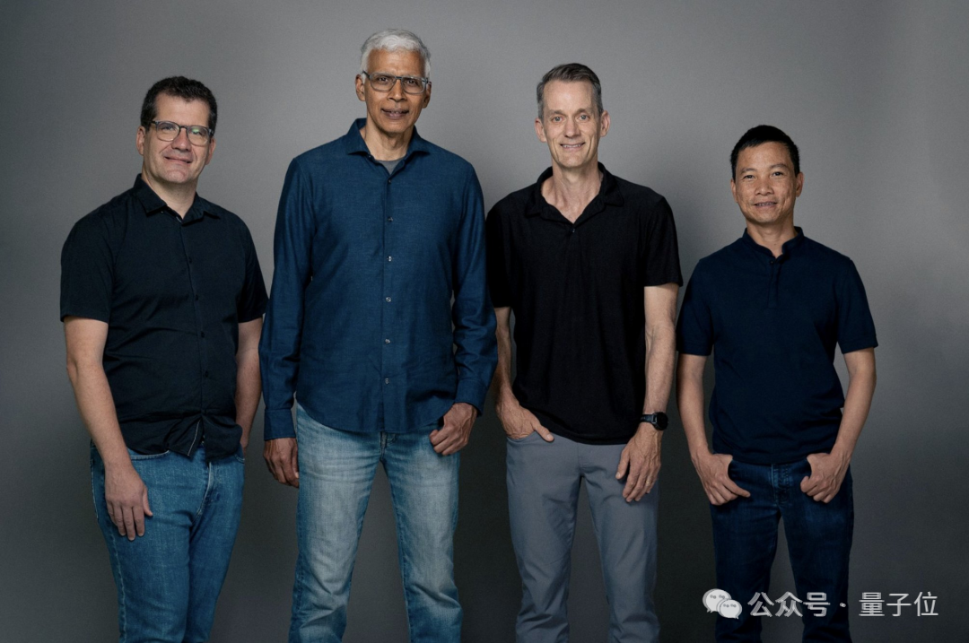 谷歌 AI 研究团队成员合影