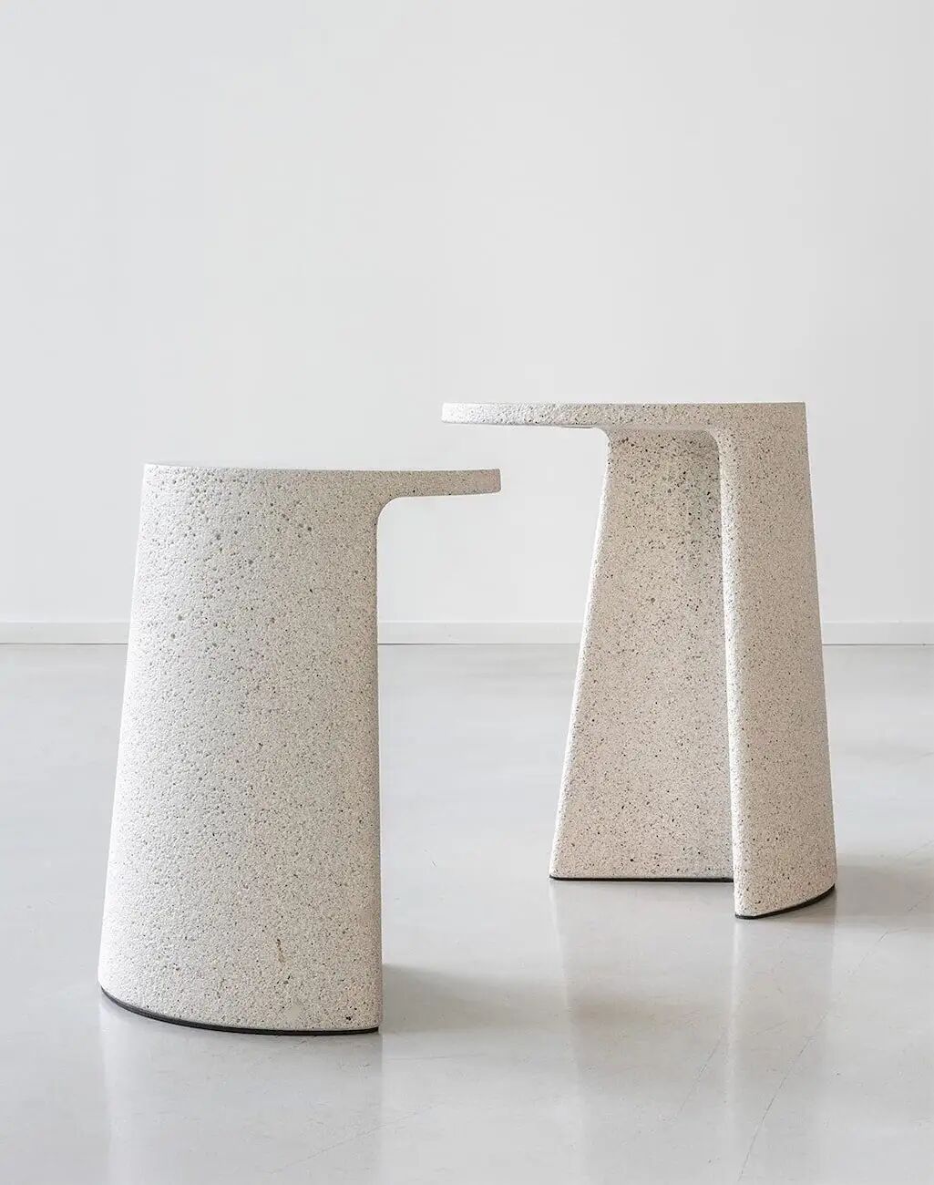 混凝土质感凳子