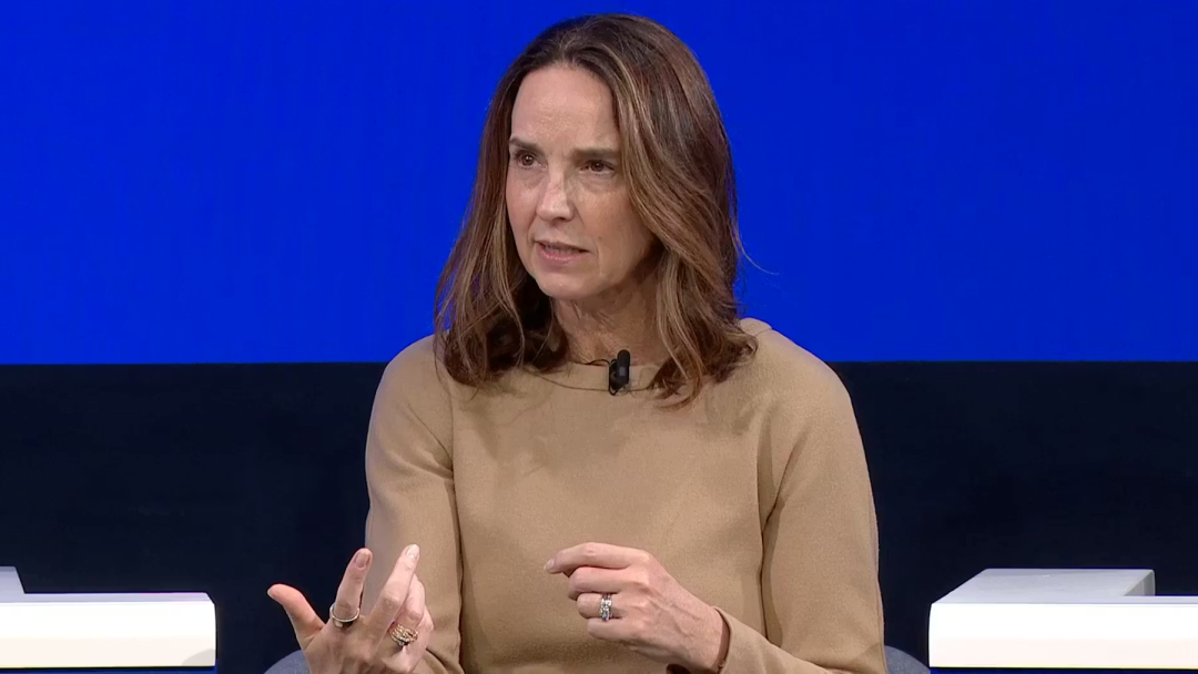 OpenAI CFO Sarah Friar 在达沃斯论坛上发言