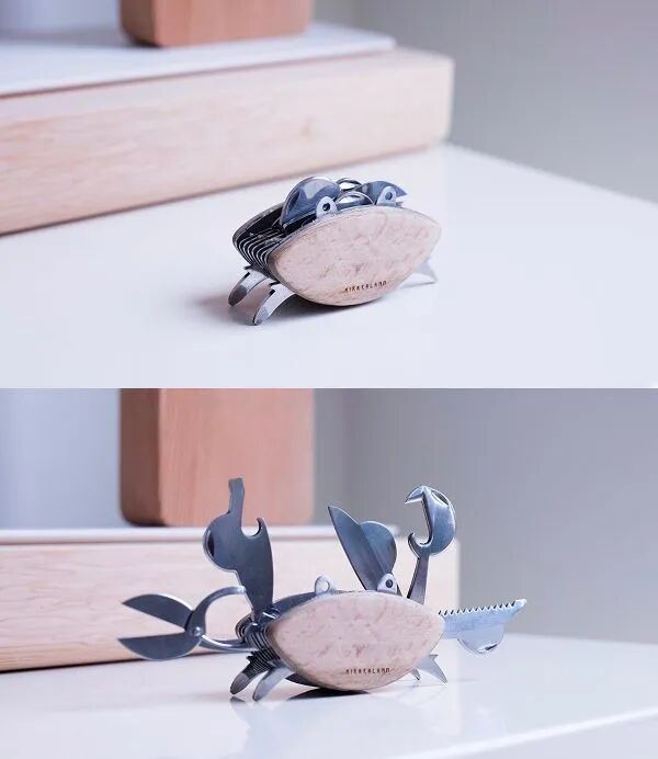 螃蟹造型多功能工具展开与收起状态