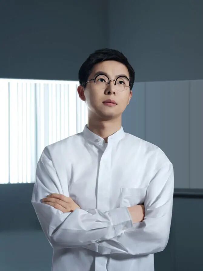 宇树科技创始人王兴兴