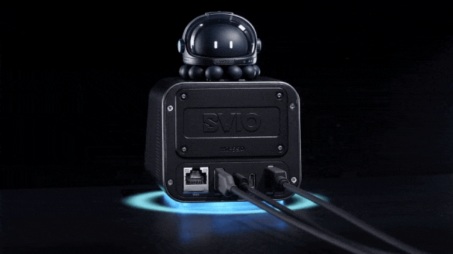 展示 SVIO 硬件设备的动图，呈现科技感外观