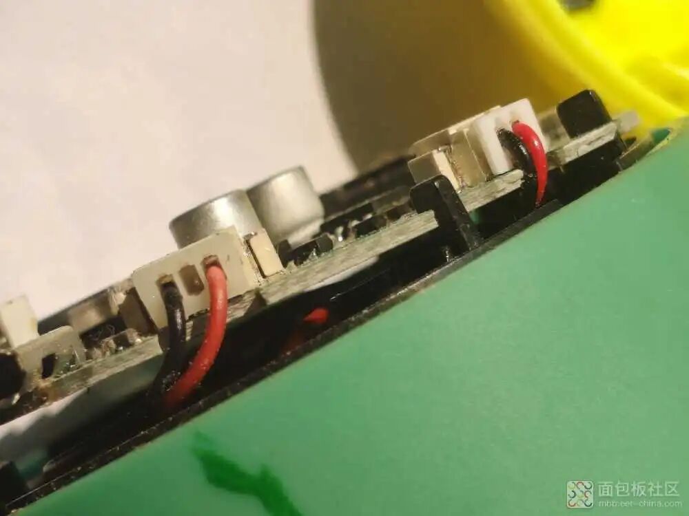 飞利浦BT25内部连接线缆