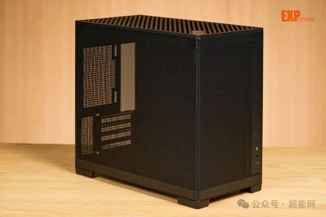 TG100机箱整体外观