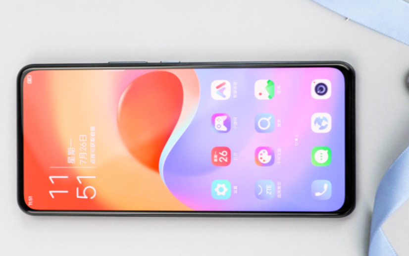 早期安卓屏下摄像头手机界面