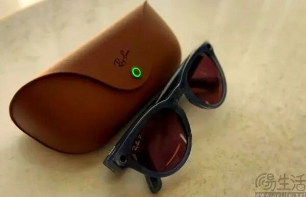 Ray-Ban Meta智能眼镜及眼镜盒