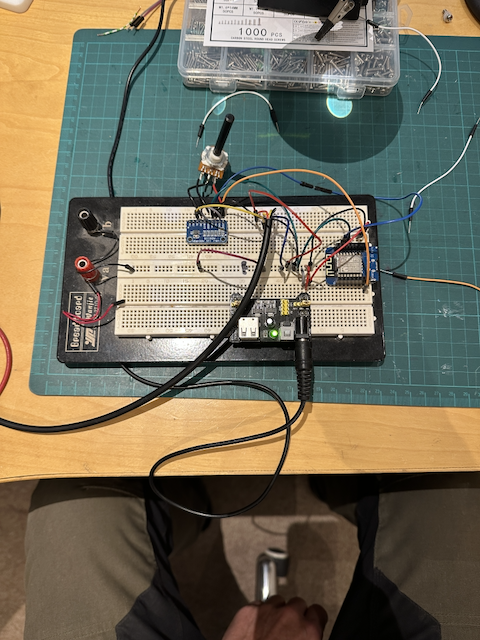面包板上的电路原型搭建