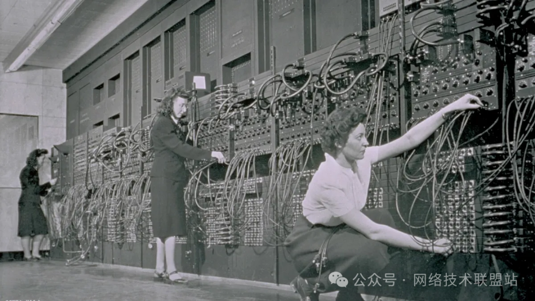 ENIAC计算机编程现场