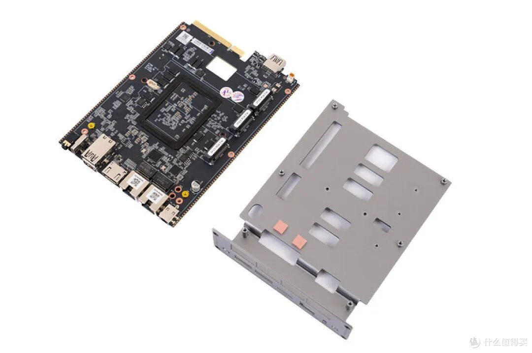 零刻ME Pro板卡背板散热