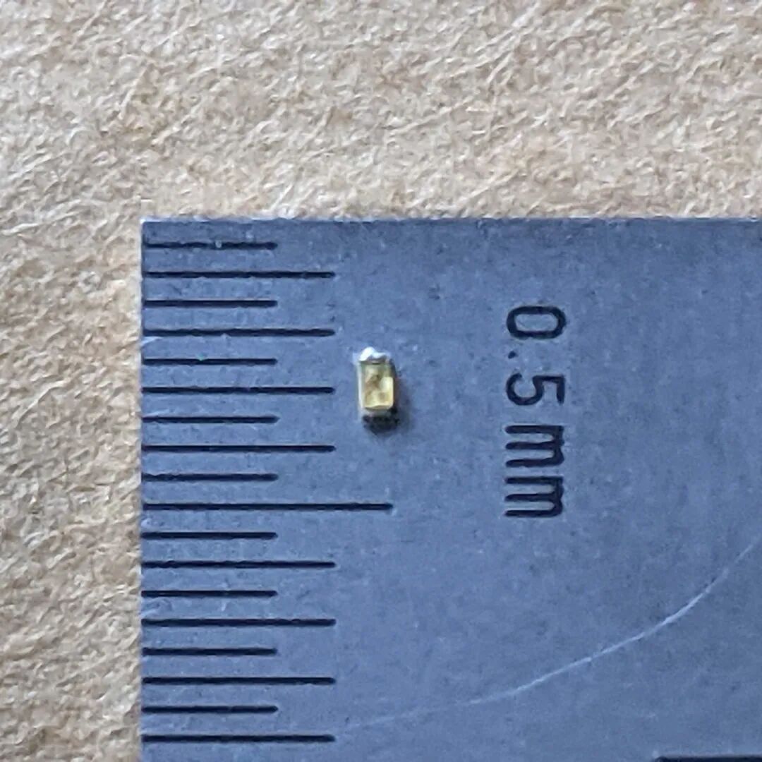 0402红色贴片LED尺寸对照