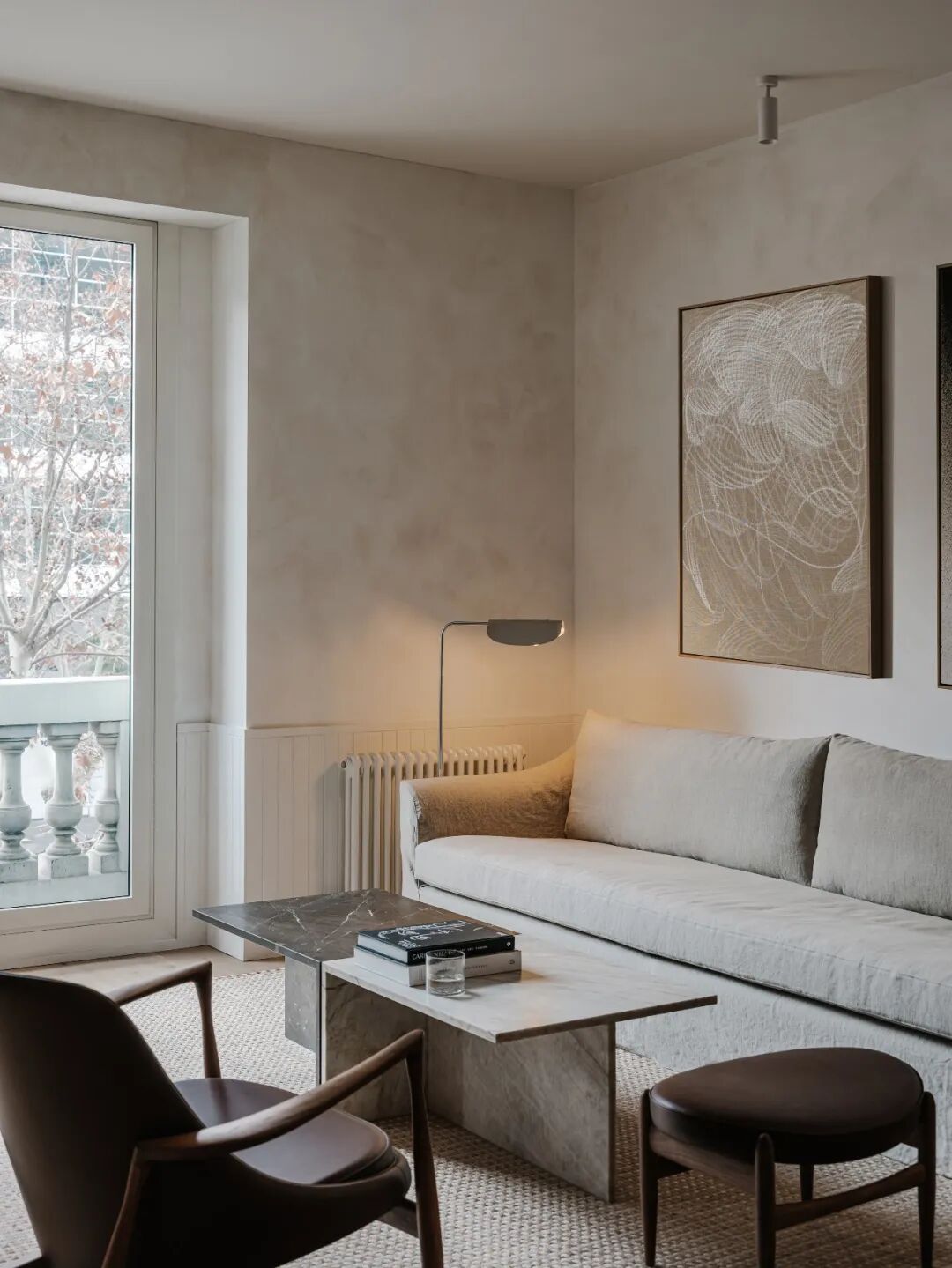 De la Villa Studio设计的巴塞罗那公寓客厅