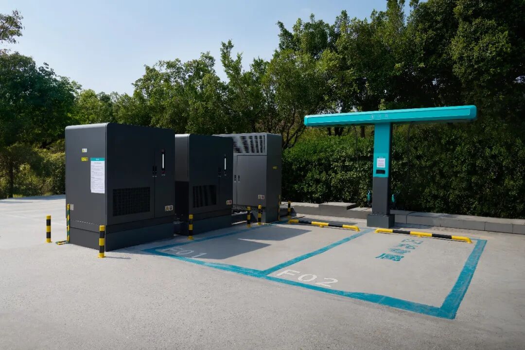 户外充电站场景图2