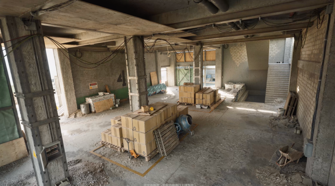 未完工室内建筑与堆放货物场景
