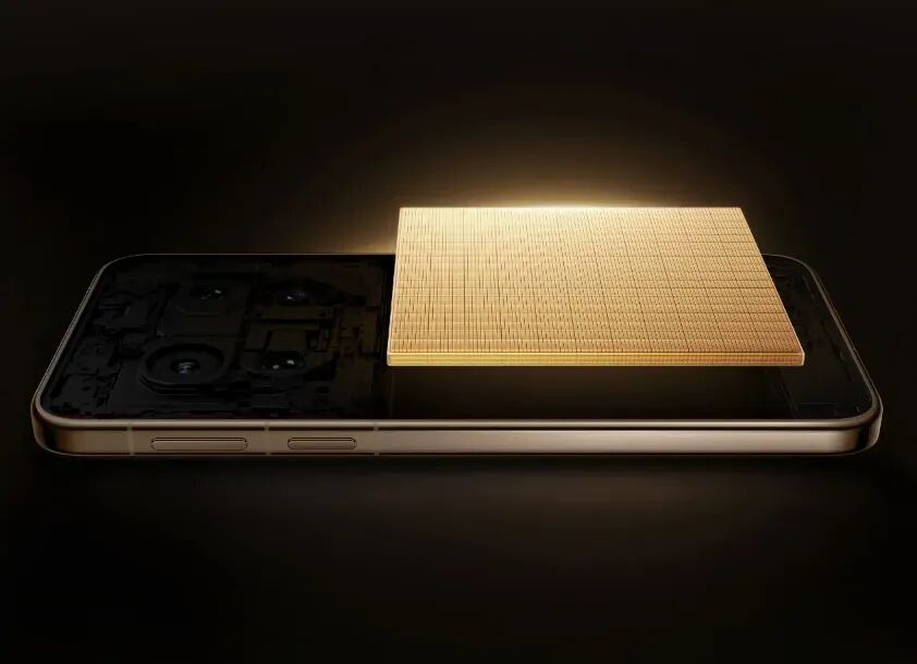 华为Mate80 Pro Max风驰版内部结构展示