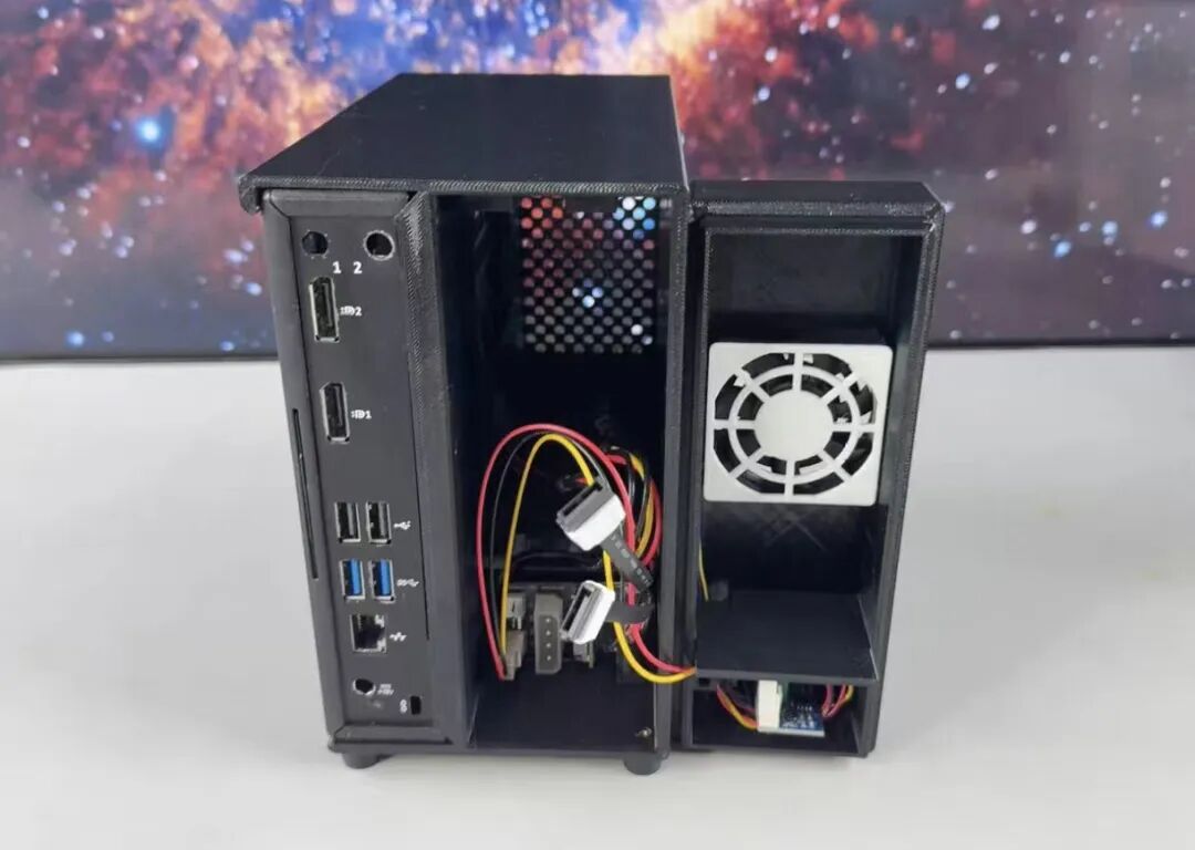 魔改双盘位NAS主机内部结构图