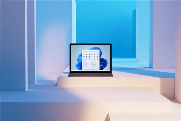 Windows 11开始菜单与多款应用图标展示