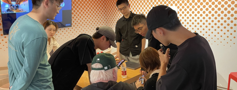 小红书团队第一次与视障用户深入交流的场景