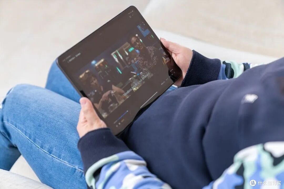 全能数据中心新标杆：绿联 DXP4800 Pro 私有云深度评测