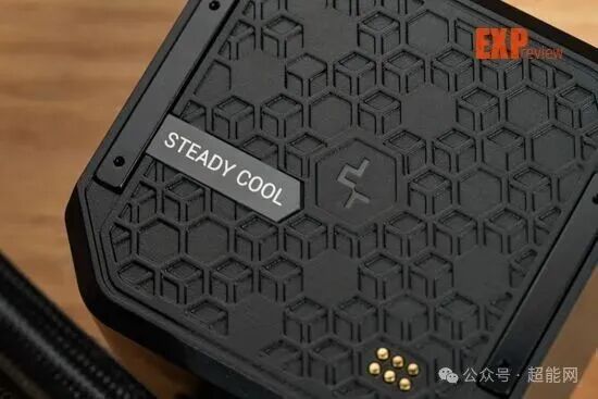 冰暴420 Ultra冷头顶部特写