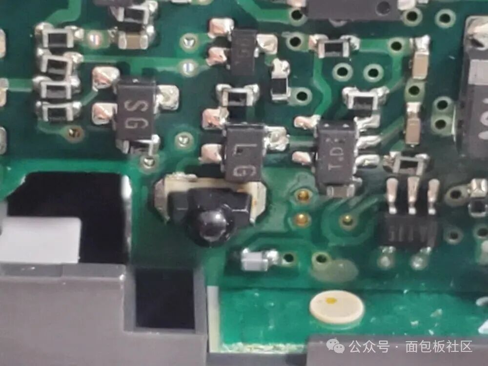 光电探测器及相关晶体管电路