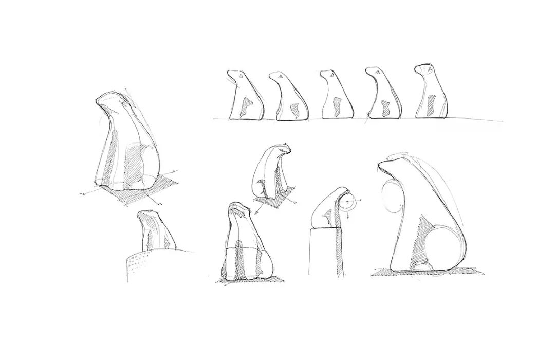 展示多个角度和姿态的动物雕塑设计手绘草图