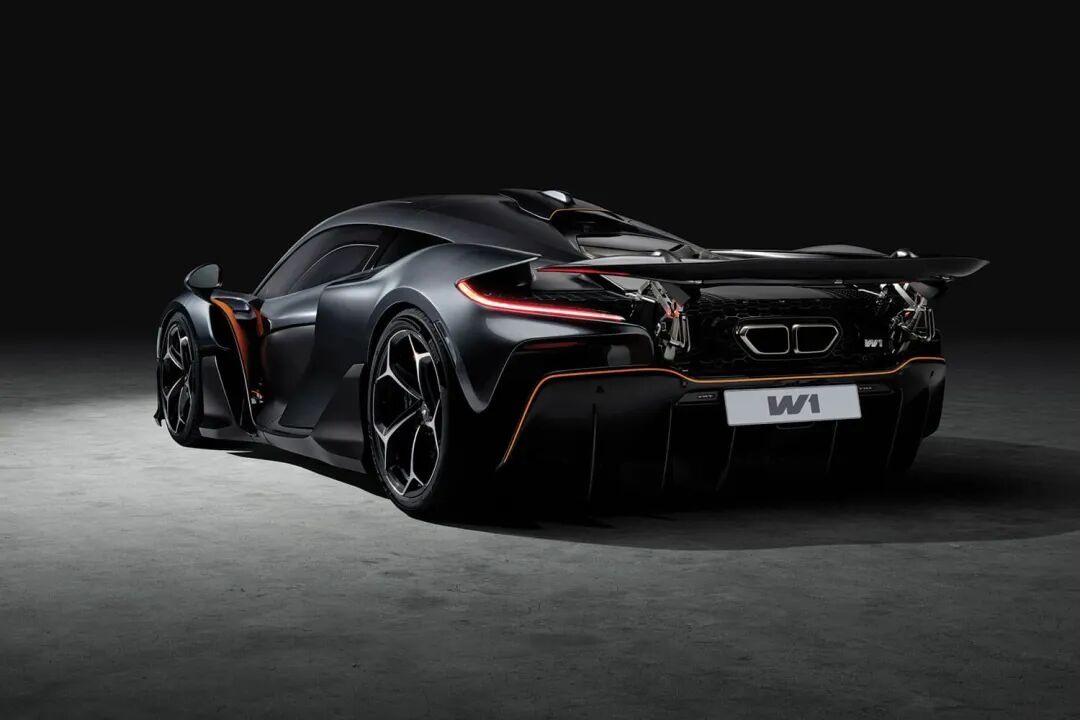 迈凯伦超跑黑色W1