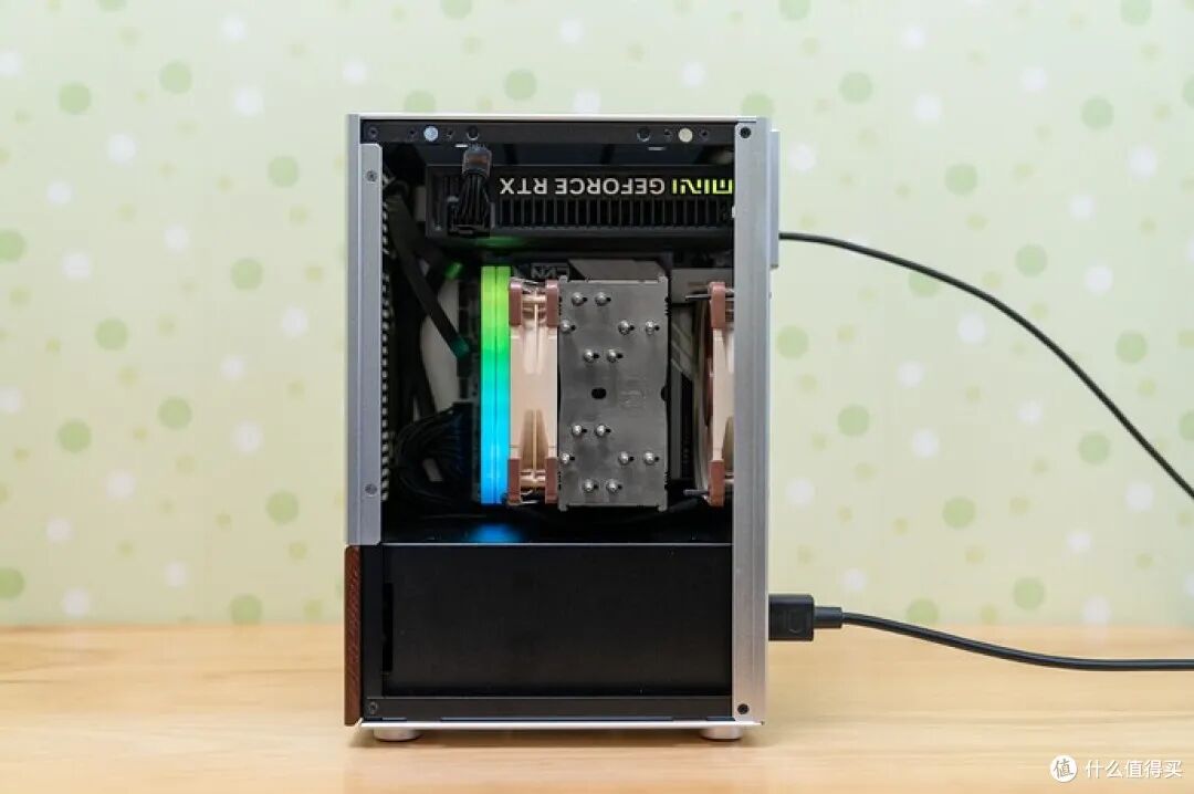 ITX 装机新标杆，iGame GeForce RTX 5060 Ti Mini OC 16GB装机篇