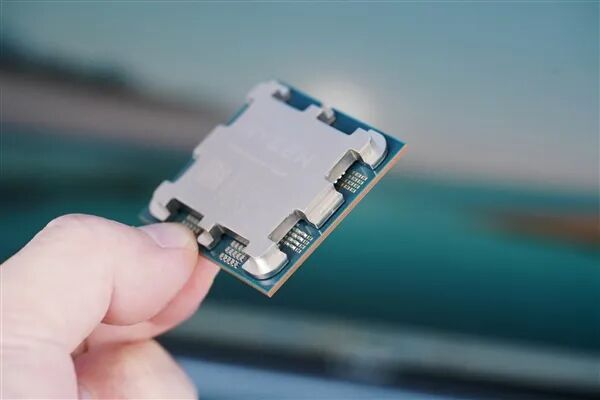 AMD锐龙处理器芯片特写