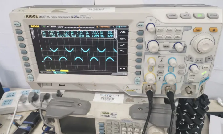 异常的IP核正弦波输出