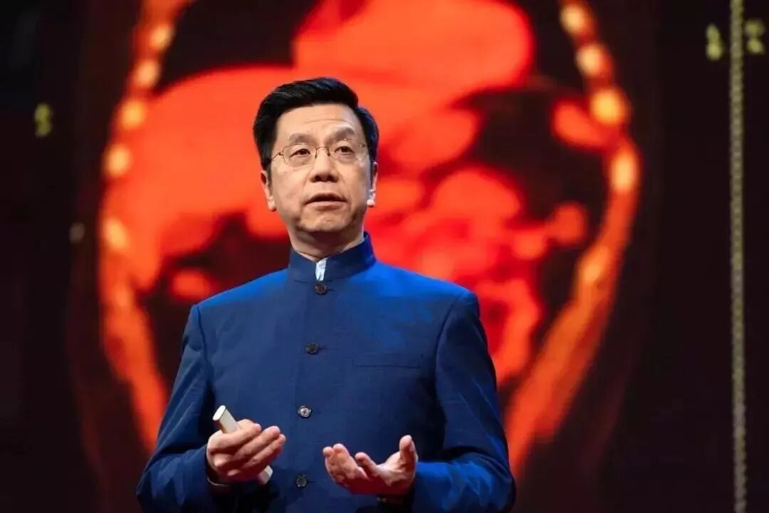 李开复在2026世界人工智能大会发表演讲谈AI取代白领