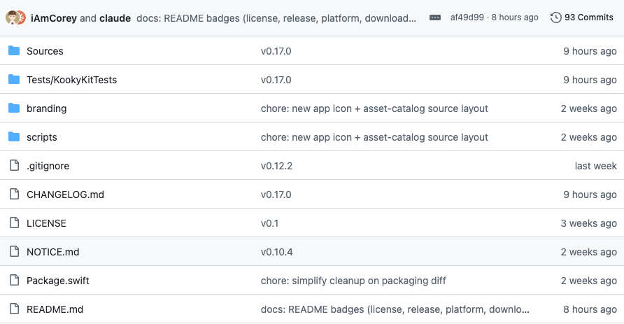 Kooky项目仓库文件列表:包含Sources、Tests、branding等目录及许可证、README等文件,每条目标注版本与更新时间,提交信息为docs: README badges