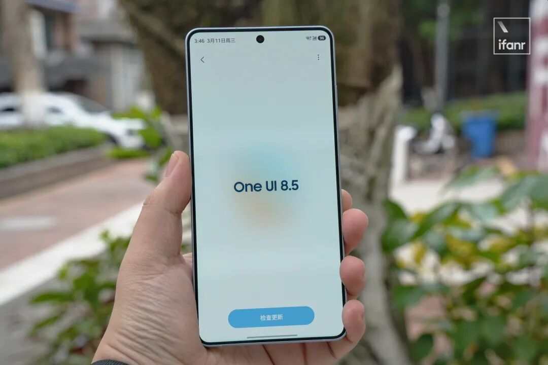 One UI 8.5 系统更新界面