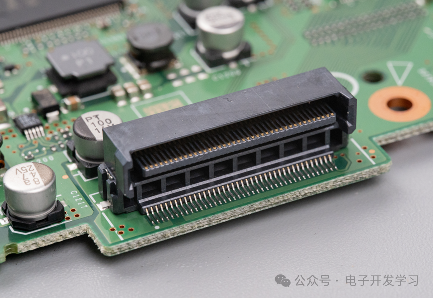 高精度浮动连接器细节