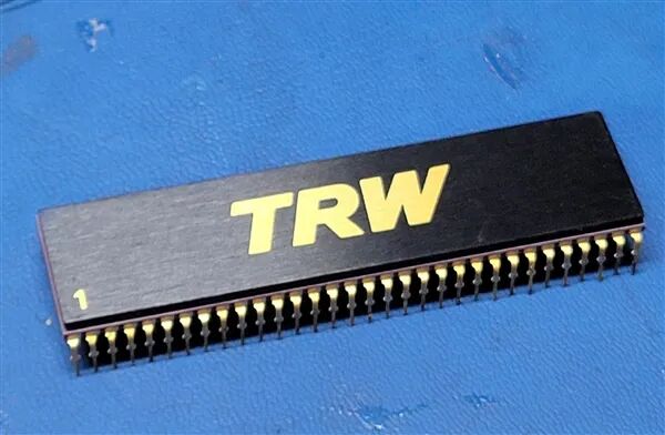 TRW MPY12HJ芯片特写照片