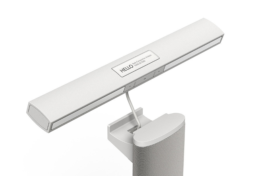 带有HELLO品牌标识的白色桌面灯式监测设备