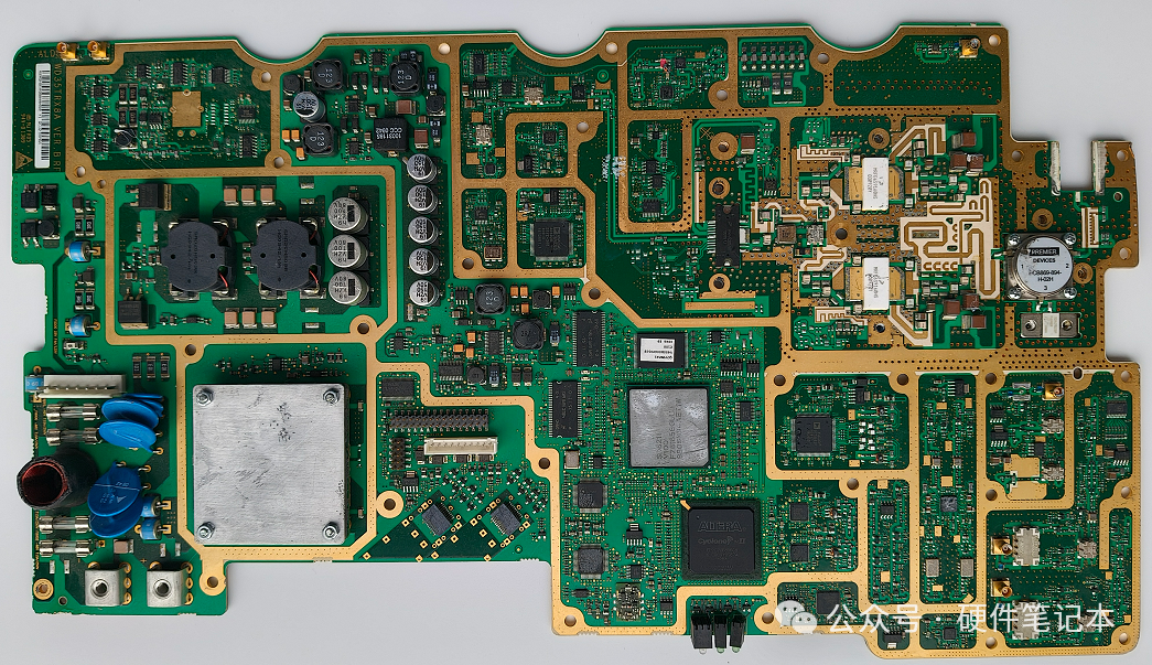 基站主板正面整体图