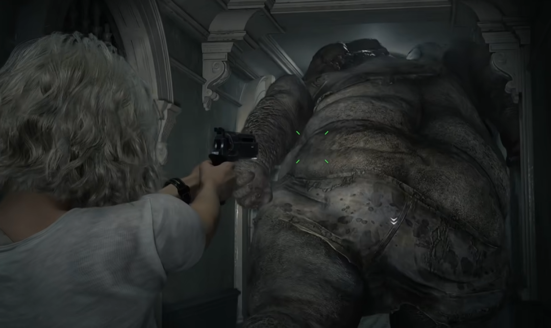 格蕾丝从背后射击巨型怪物