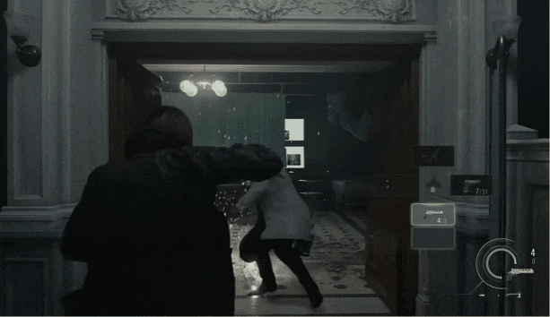 格蕾丝遭遇恐怖敌人的GIF动图