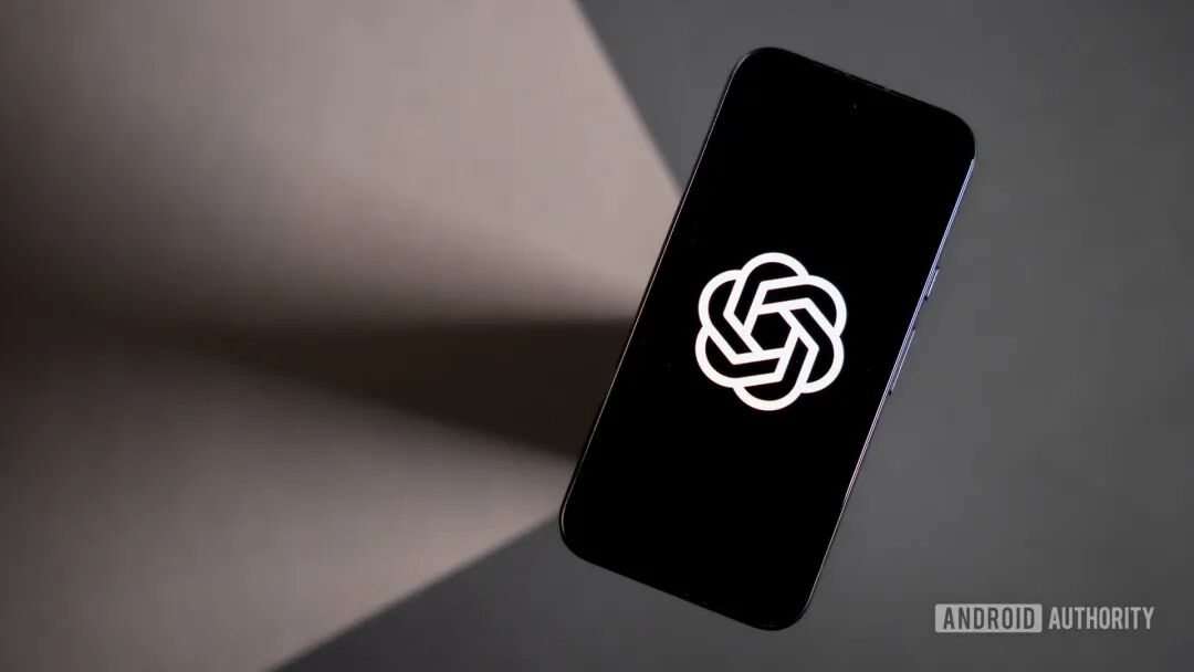 ChatGPT App在智能手机上的抽象Logo展示
