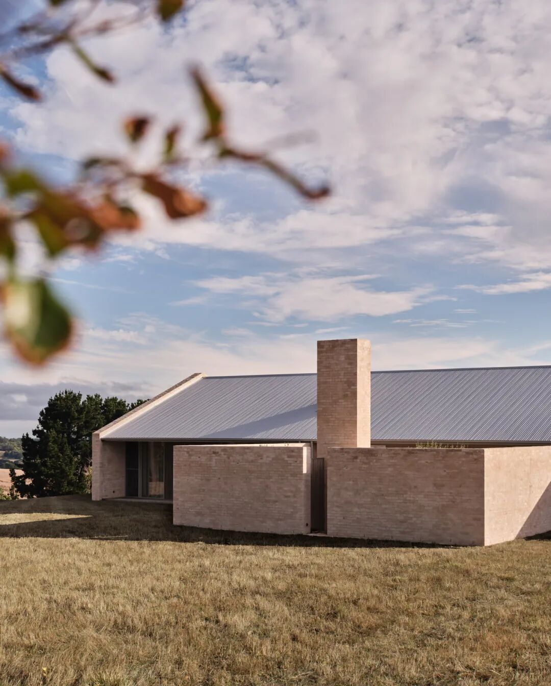 建筑远景与场地