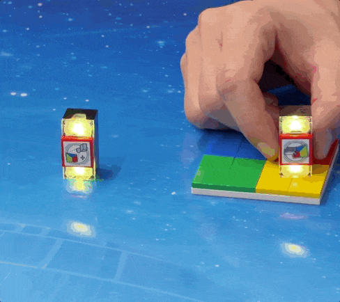 乐高智能积木互动演示动图