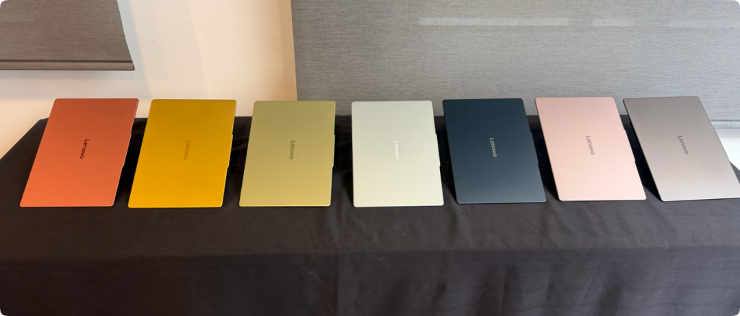 七色联想IdeaPad Vibe系列笔记本展示