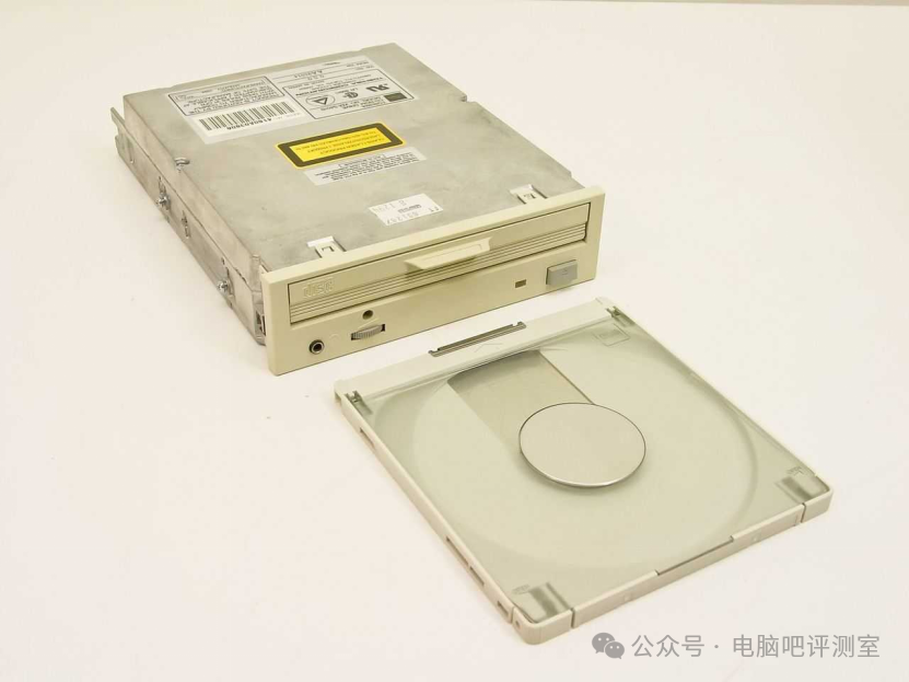 东芝 XM-3401B 4x CD-ROM光驱
