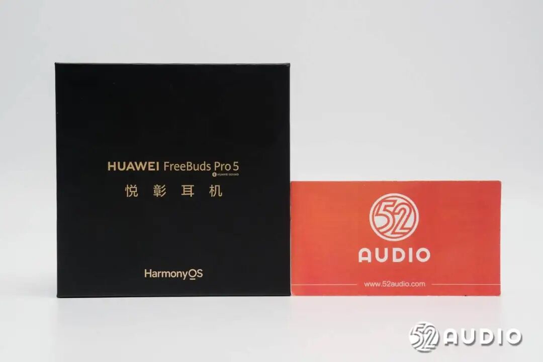 华为FreeBuds Pro 5悦彰耳机包装盒正面展示