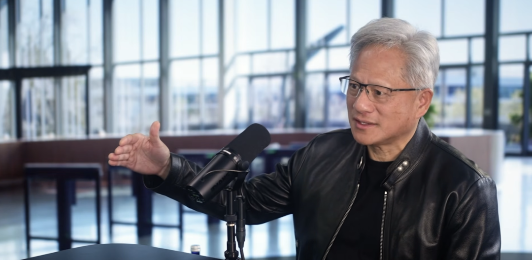 黄仁勋接受Lex Fridman采访