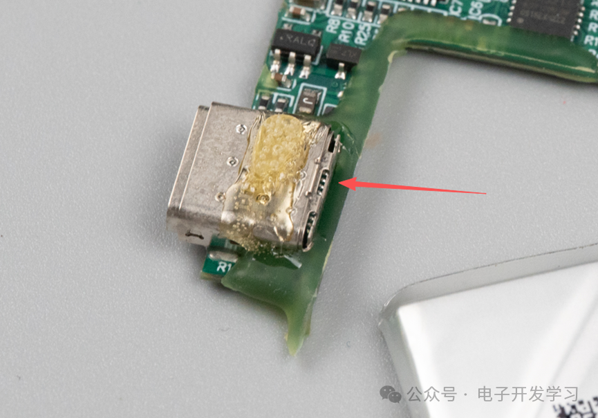 24Pin Type-C母座特写