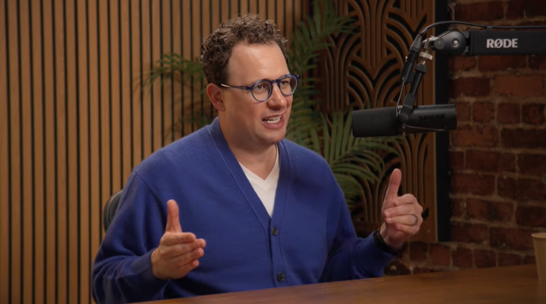 Anthropic CEO Dario Amodei访谈照片