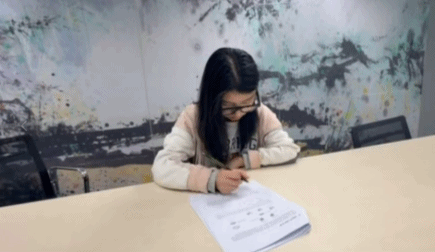 考试试验的场景