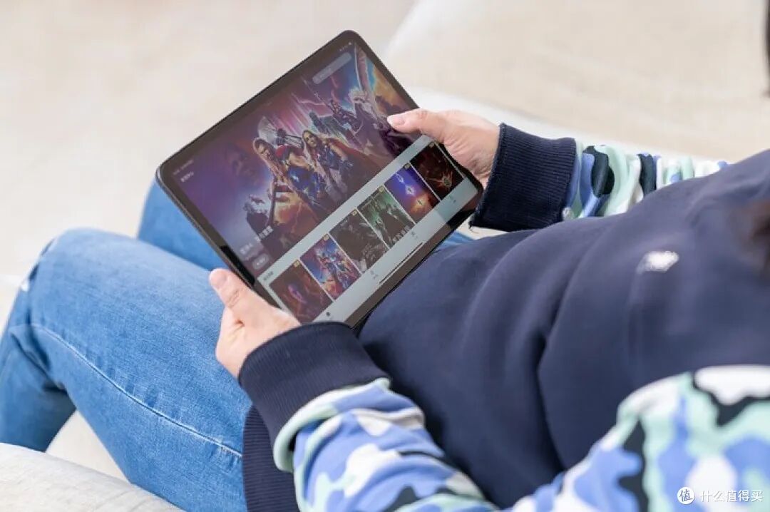 全能数据中心新标杆：绿联 DXP4800 Pro 私有云深度评测