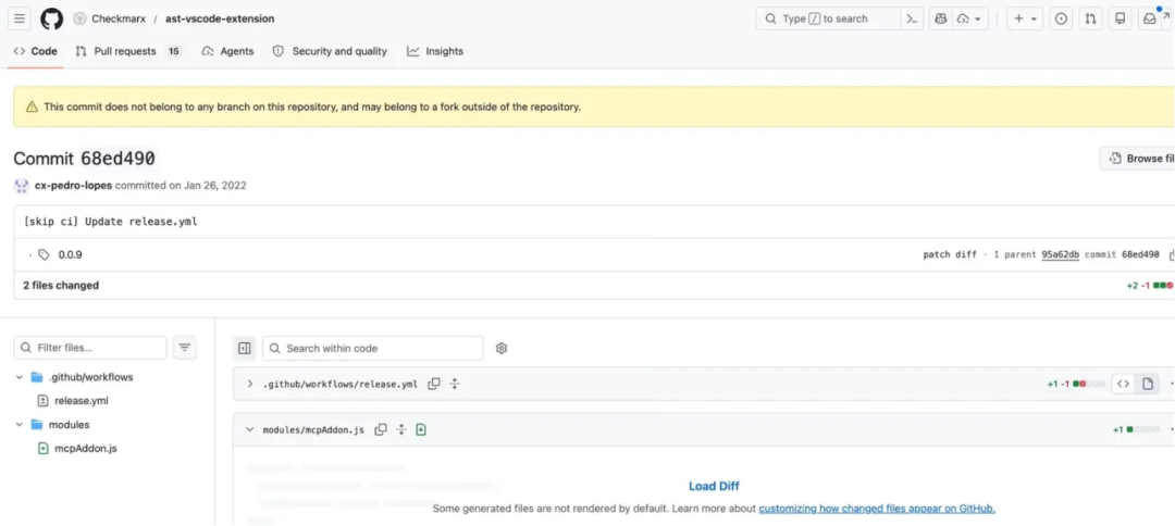 GitHub 仓库提交记录截图，显示被篡改的 release.yml 工作流文件及 mcpAddon.js 模块